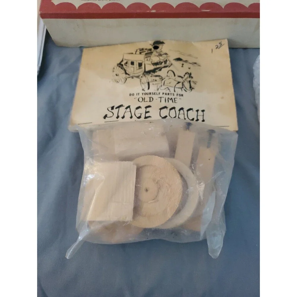 7 Vtg Wood Model Kit Lot Wooden Cover Wagon Log Cabin Sealed Read Gattling Buggy